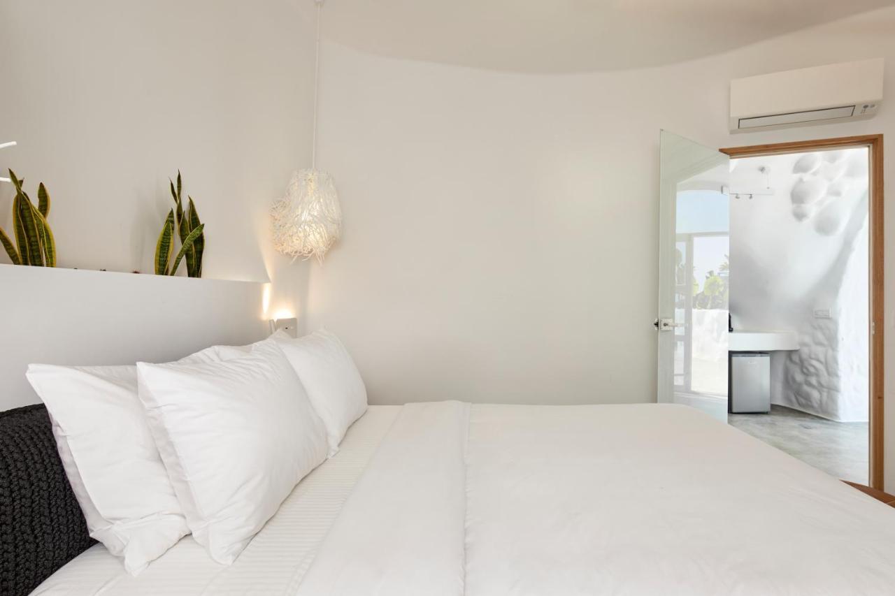 Theano Cave Suites & Villas Imerovigli  Dış mekan fotoğraf